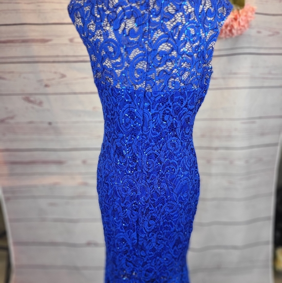 Marina Cap Sleeve Lace Sequin Gown - Picture 4 of 7